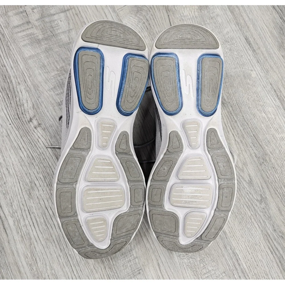 Skechers men go